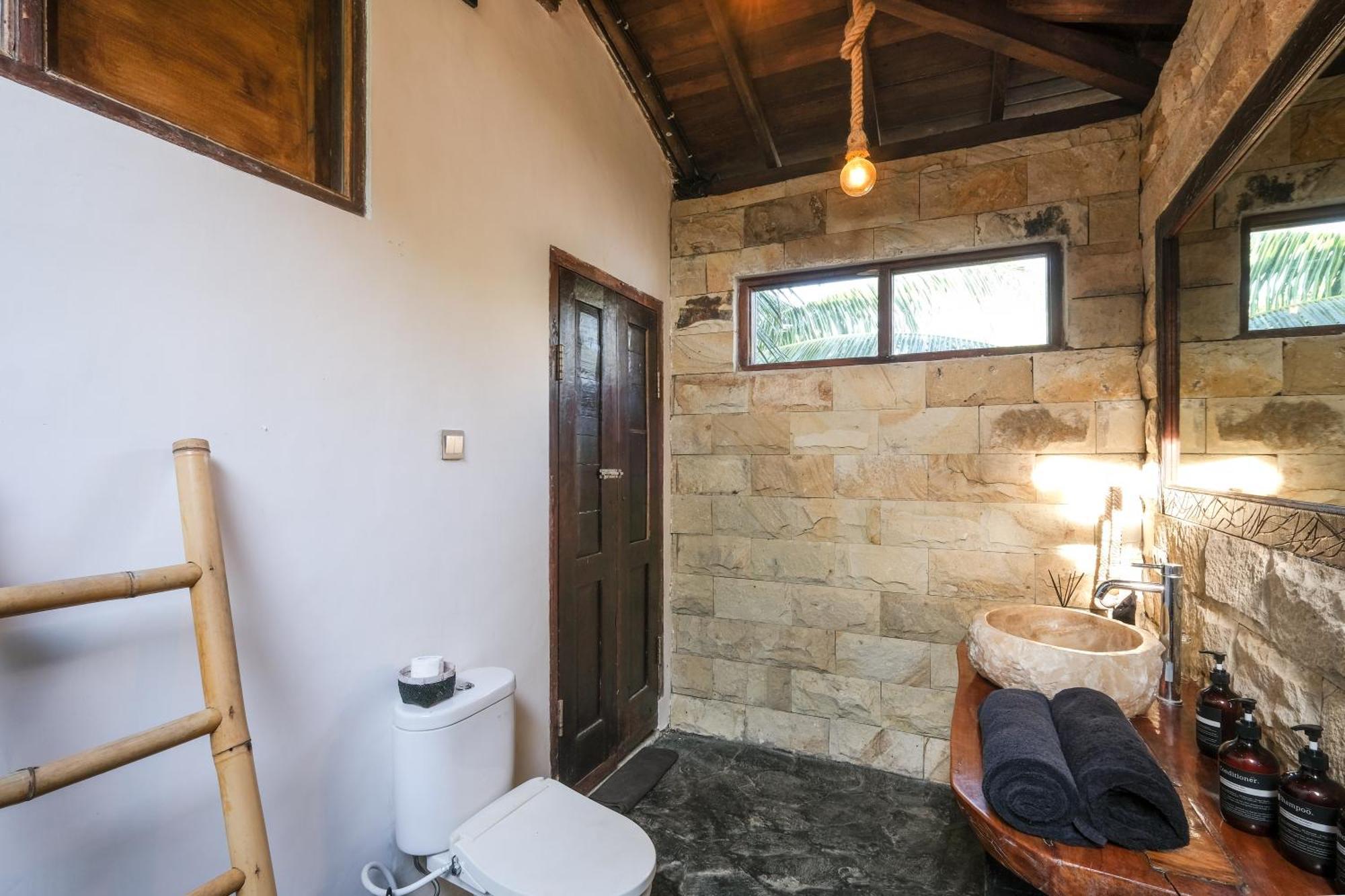 Ocean Bay Boutique Bungalows Uluwatu Exterior foto