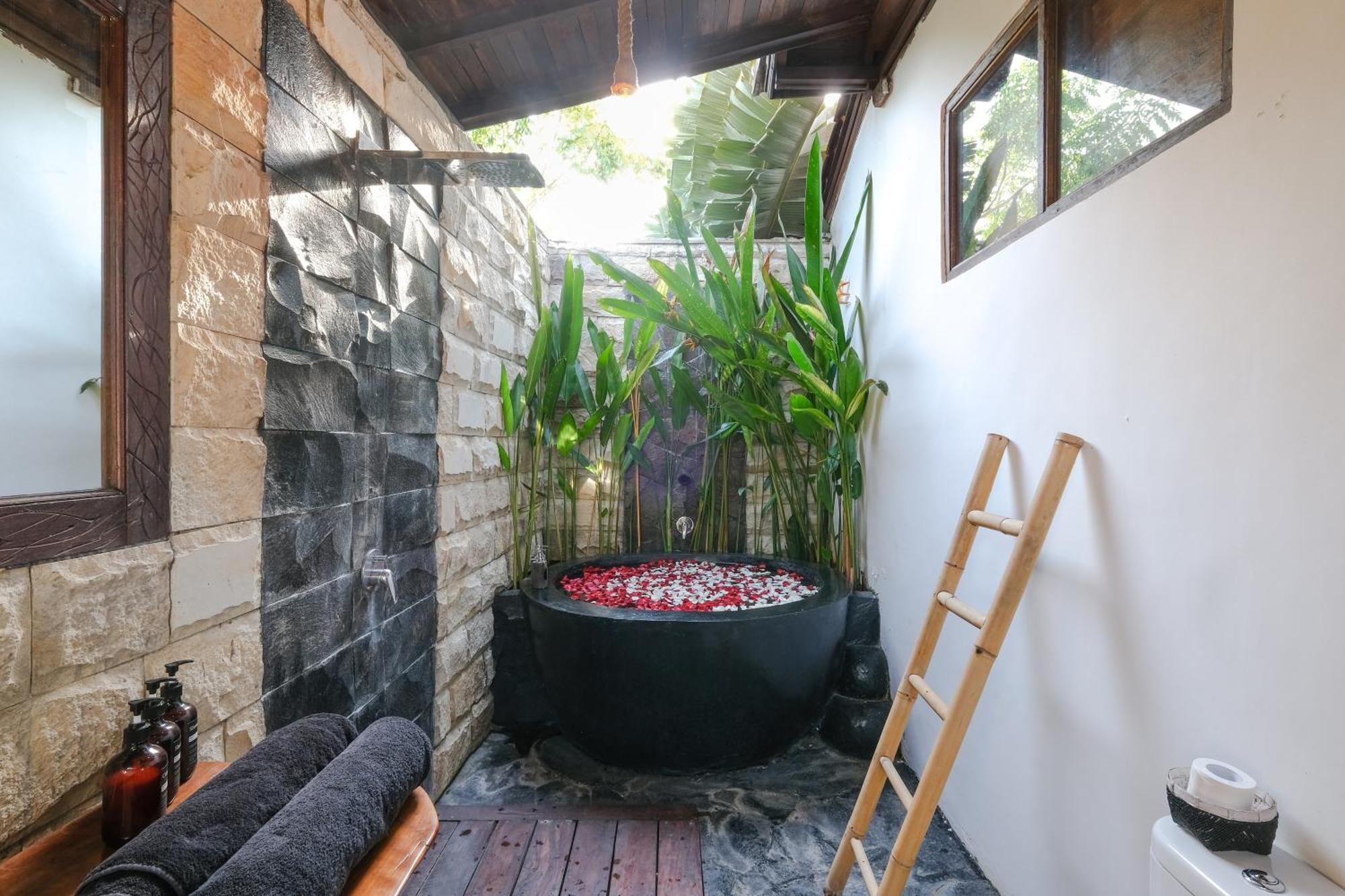 Ocean Bay Boutique Bungalows Uluwatu Exterior foto